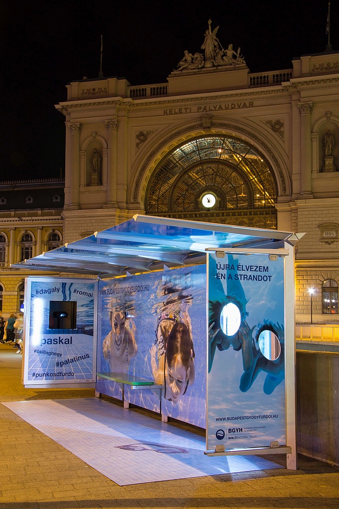 Budapest Spas: VR bus stop
