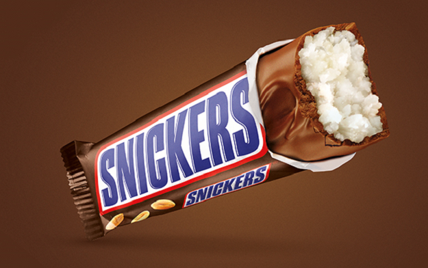 Ad of the Day | Snickers and CLM BBDO Team Up for #SnickersGate