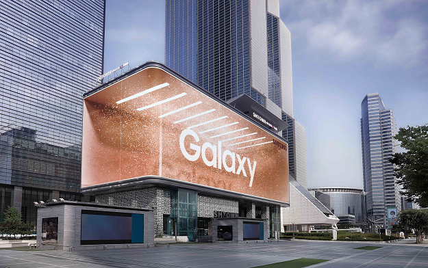Teaser Campaign Drives Excitement for Samsung Galaxy Unpacked Event