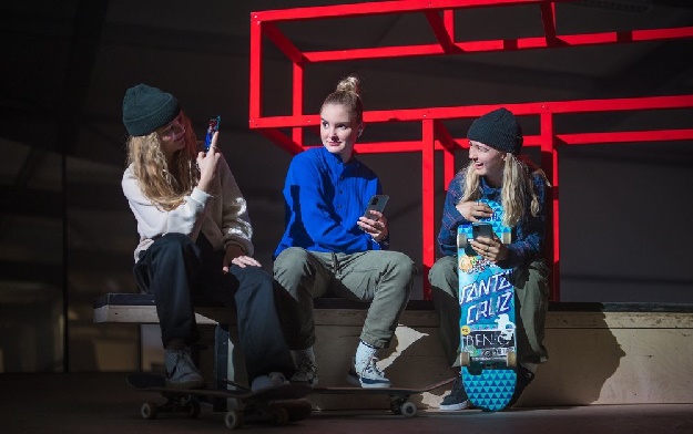 OnePlus Works with Best in Class Skateboarders in New  Brand Campaign for Benelux 