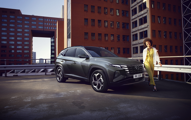 New Hyundai Campaign by Jung von Matt/Neckar is an Ode to Light 