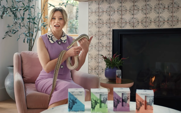 Elizabeth Banks, Archer Roose Promote Wine By Mailing Free Snakes Via Agency Colossus