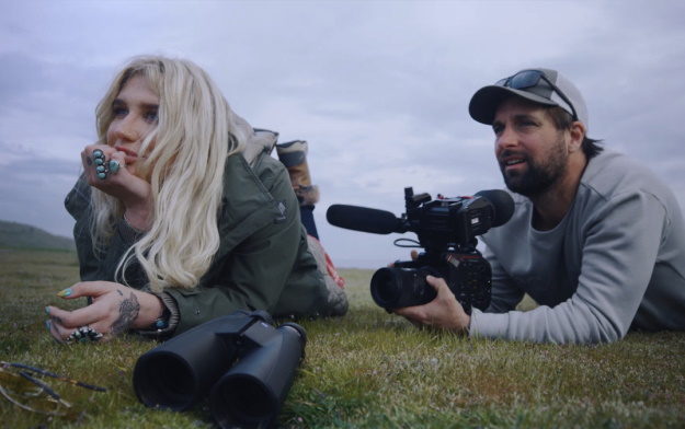 Kesha Keeps the Hunt for Paranormal Alive in Travel Channel Premiere of "Conjuring Kesha" With Hometeam