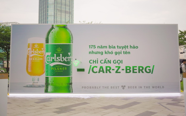 Happiness Saigon Creates AI that Gives Beer when You Say "Carlsberg" 