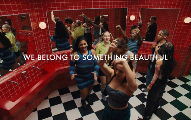 BETC Etoile Rouge & BETC Fullsix Redefine the Role of the Mirror in Sephora's new Brand Campaign