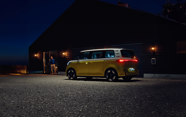 Volkswagen Commercial Vehicles Launches "The Movement that Unites us", the Campaign for ID.Buzz