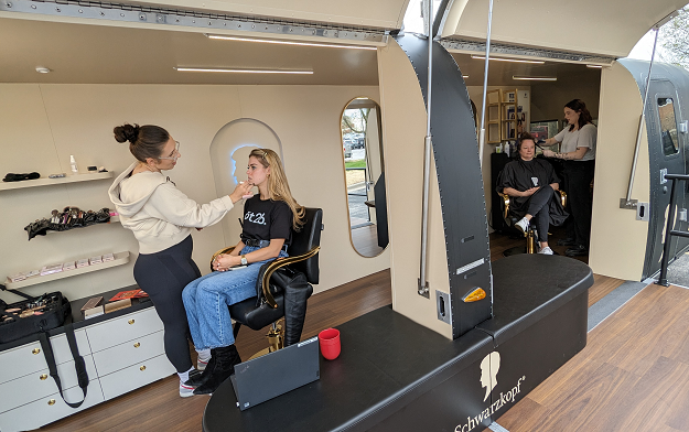 The Mars Agency and Outerkind Go On Tour With a Mobile Salon Experience for Schwarzkopf