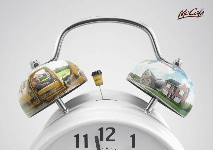 McCaf&eacute; Alarm Clock, 3